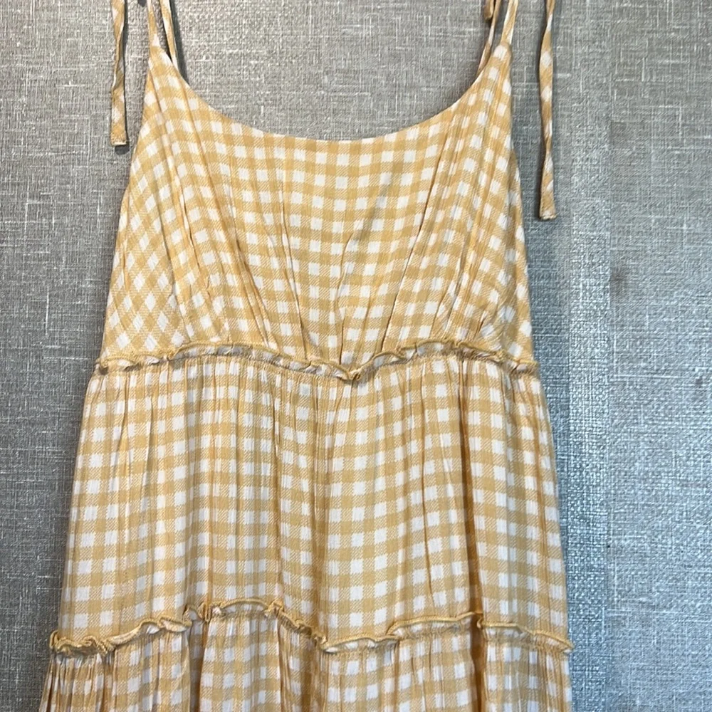 Gingham Dress - Picture 6 of 10